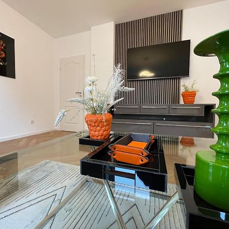 Luxurioese Ferienwohnung Mit Wellness Oase Saarburg Bagian luar foto